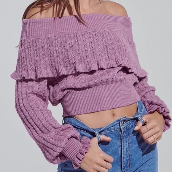Des Feli Tops - Off Shoulder Ruffled Knit Sweater Top